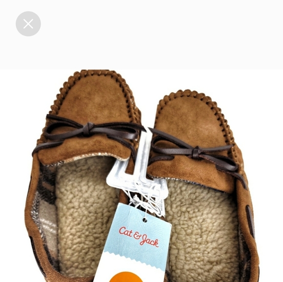 NWT "Cat & Jack" boys Lionel Moccasin Slippers - Picture 5 of 8